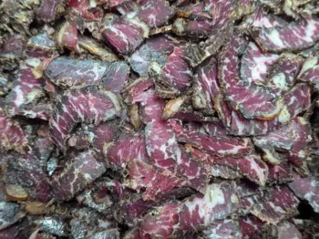 Sliced biltong. How to rest your protein habvits with Biltong.